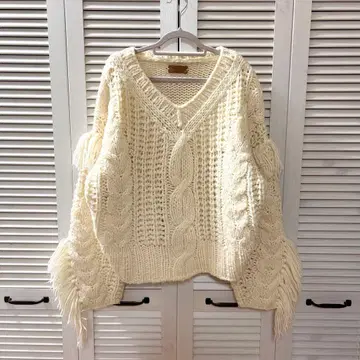 [ TODAYFUL ] V넥 프린지 핸드 니트 화이트 니트