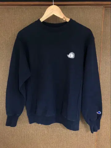 CLUB HAUS 네이비 트레이닝복