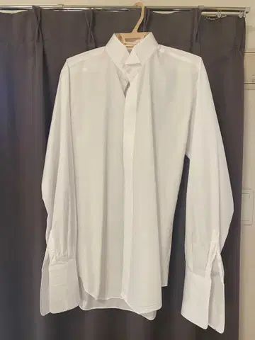 결혼식 신랑 턱시도 셔츠 4종 세트 The treat dressing