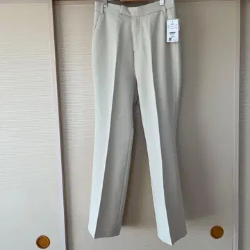 새상품 LOWRYSFARM 트윌 컬러 플레어 팬츠 L 아이보리