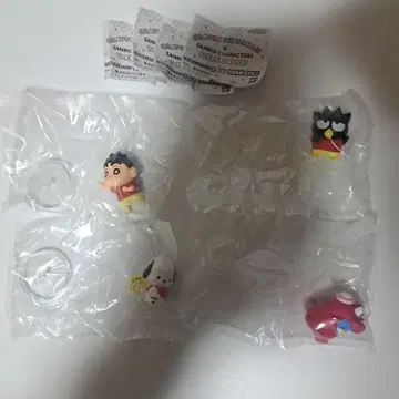 짱구는 못말려(크레용 신짱) 산리오 피규어 컬렉션 가챠가챠 가샤폰