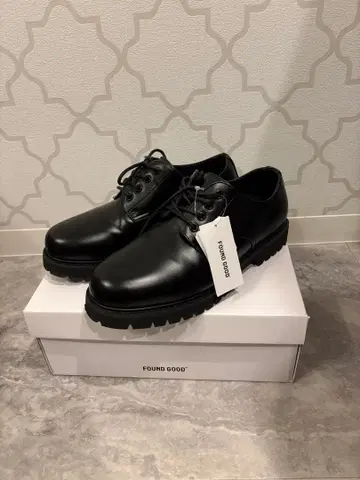 FOUND GOOD 파운드굿 블랙 플레인 토 슈즈 가죽