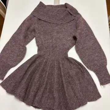 니트 원피스 긴팔 플레어 스커트