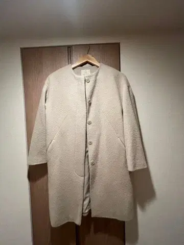 BEAUTY&YOUTH 베이지 코트