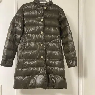 Stormseal 올리브 그린 다운 자켓