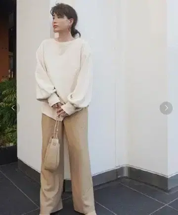 [ 완판템 ] ETRE TOKYO 볼륨 슬리브 네프 풀오버