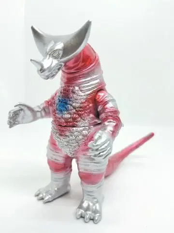 울트라맨 소프트 비닐 고모라 재도색