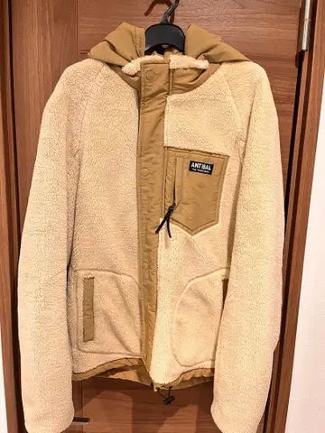 ANTIBAL 리버서블 보아 자켓 베이지