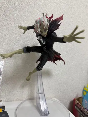 단다단, 오카룬 변신 피규어 빨검