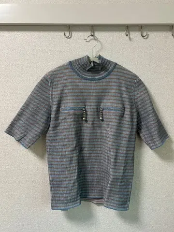 뷰티풀 피플 스트라이프 하이넥 반팔 니트