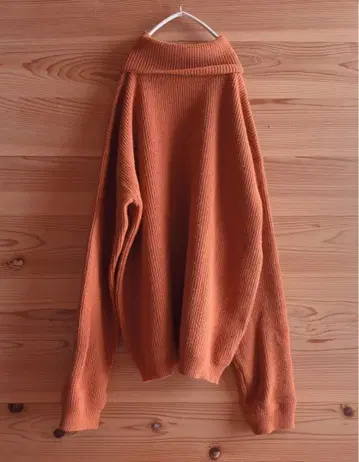 antiqua4(안티카) 하찌편직 니트 터틀 오버 니트