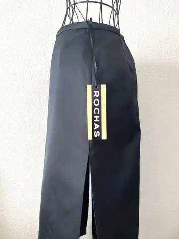 로샤스 타이트 슬릿 스커트 택 포함 38