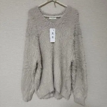 새상품 GLOBAL WORK 복슬복슬 니트