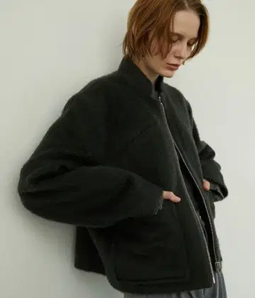 LA PEAU DE GEM 샤기 지퍼 블루종