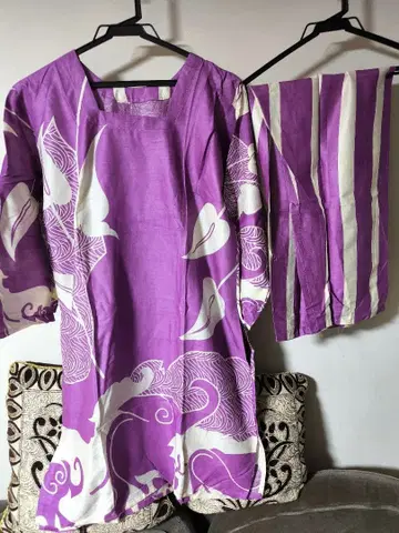 [ 25-N-16-4 ] 보라색 꽃무늬 7부 소매 쿠르타 2피스