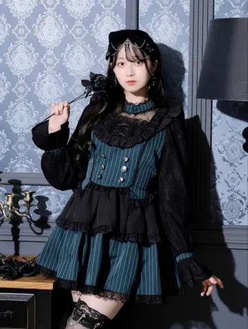 노에미 고딕 초커 레이스업 요크 셋업 그린