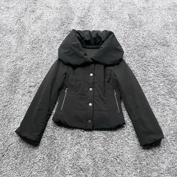 FOXEY NY 38 블랙 충전솜 다운 코트