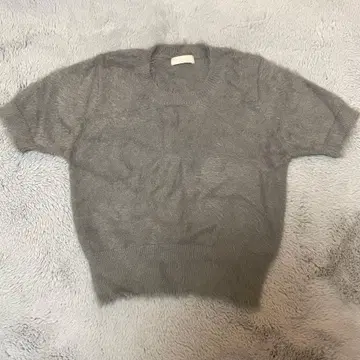 샤기 반팔 니트