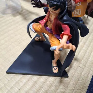 원피스 제일복권 몽키 D 루피 피규어