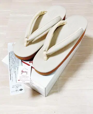 [ 카렌 로쏘 ] 카페 조리 M 새상품급