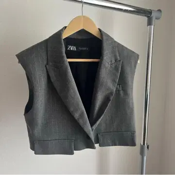 ZARA 슬리브리스 자켓 베스트