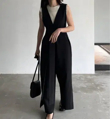 nairo 올인원 블랙 SS 사이즈 / 살로펫