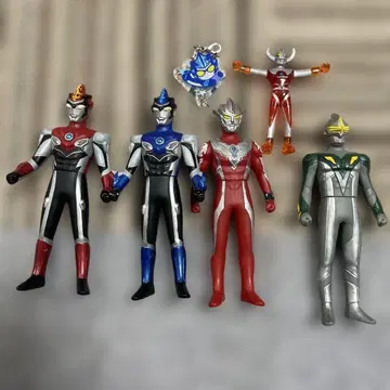 울트라맨 루브 울트라맨 레그로스, 미러 나이트 소프트 비닐