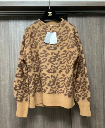 에스트네이션 라메 믹스 레오파드 무늬 니트 [ 택 포함 새상품 ]