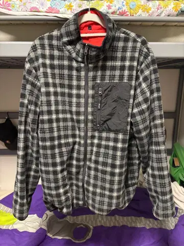 HUF 체크 무늬 플리스 자켓