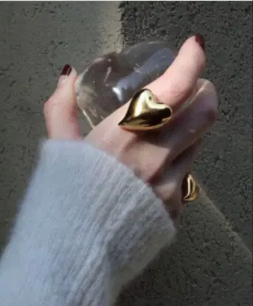 [ Soierie/소와리 ] HEART RING: 빅 하트 반지