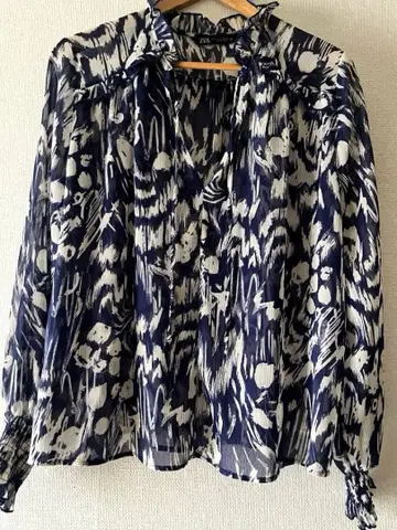 ZARA 긴팔 블라우스