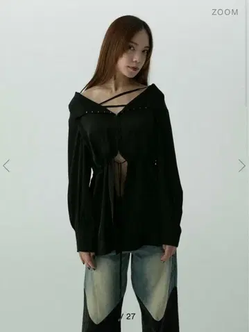 melt the lady 스트랩 블라우스 블랙