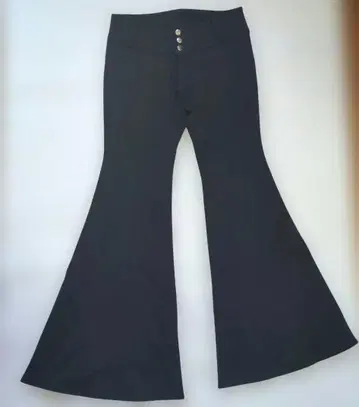 블랙 플레어 팬츠 3버튼