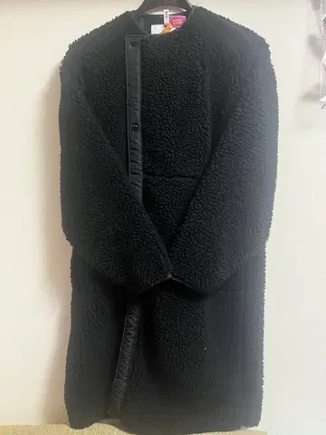 HYKE 보아 코트 블랙 사이즈 1