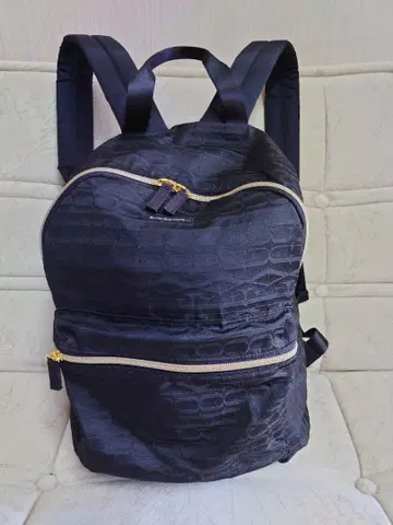 [ 새상품 미사용품 ] 포숑 자카드 직조 포켓터블 마이 백팩