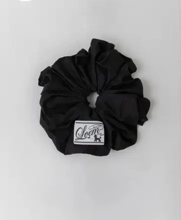 LOEM TOKYO 로엠 도쿄 스크런치 & 백 - black - 새상품급