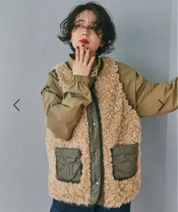 니코앤드 모듬 퍼 베스트 택 포함 새상품 카키 M 택 포함 새상품