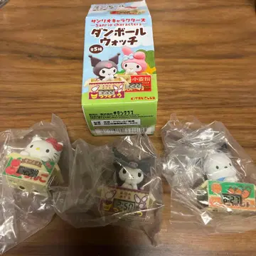 산리오 종이상자 워치 키티, 쿠로미, 포차코