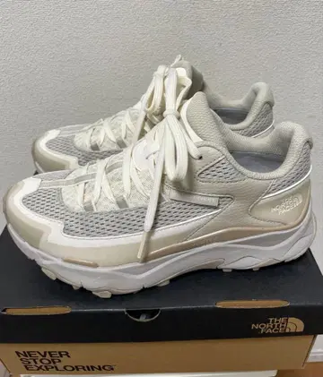 THE NORTH FACE 스니커즈 화이트/그레이