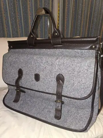 아쿠아 스큐텀 보스턴 백