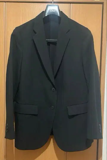 유니클로 수트 블랙 XL