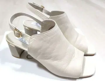 히미코 25.5cm 청키힐 커버 샌들