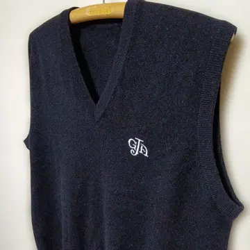 V넥 베스트 캐시미어 100% XL 사이즈 상당 블랙