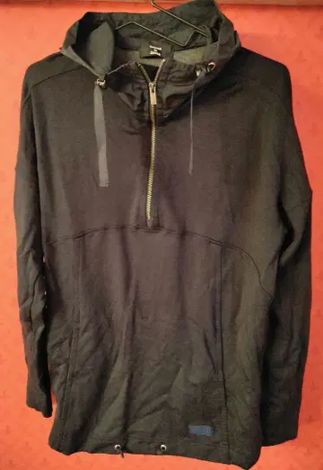 zucca 블랙 후드 부착 후드티