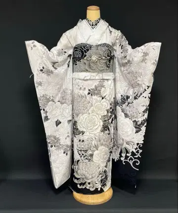 시크한 모노톤의 장미와  후리소데 풀세트