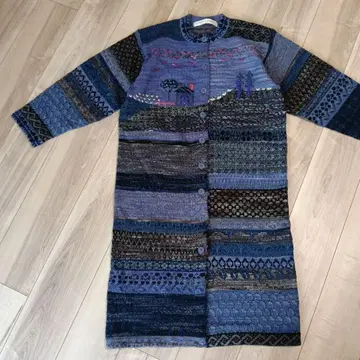 MORIOKA SACHIKO 핸드 니트 롱 가디건 코트 풍경