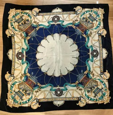 대형 스카프 네이비 블루