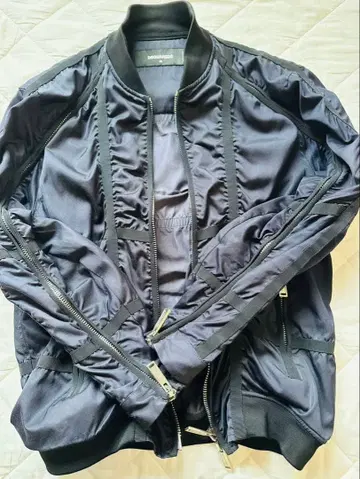 DSQUARED2 디스퀘어드 컬러 블록 블루종