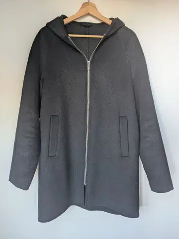 [ ZARA ] 후드 부착 롱 코트