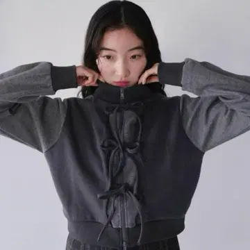 우에누이 프론트 리본 집업 후드티